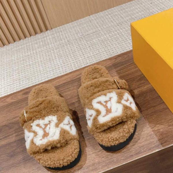 repliche,replica,perfette,siti di,affidabili,migliori siti,dove comprare,1:1,scarpe da ginnastica Pantofole in lana LOUIS VUITTON