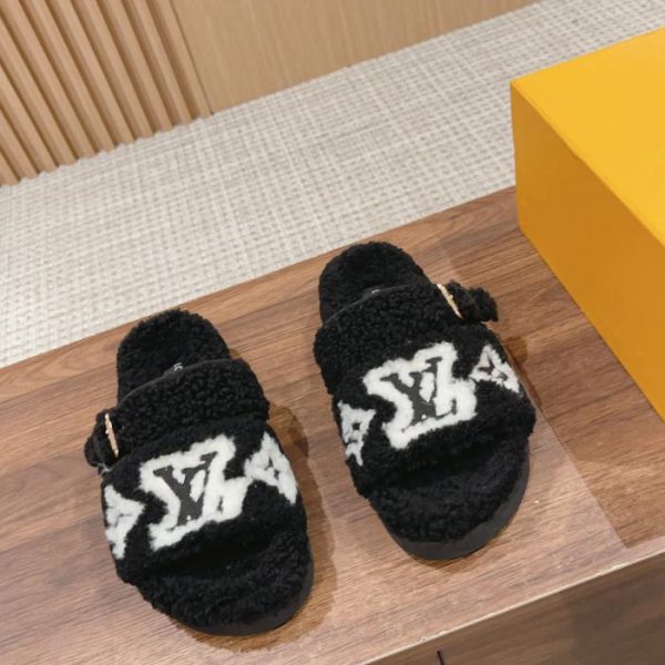 repliche,replica,perfette,siti di,affidabili,migliori siti,dove comprare,1:1,scarpe da ginnastica Pantofole in lana LOUIS VUITTON