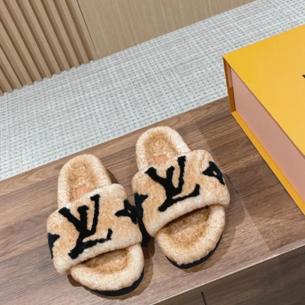 repliche,replica,perfette,siti di,affidabili,migliori siti,dove comprare,1:1,scarpe da ginnastica Pantofole in lana LOUIS VUITTON