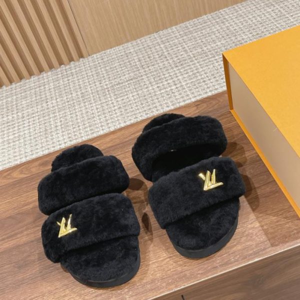 repliche,replica,perfette,siti di,affidabili,migliori siti,dove comprare,1:1,scarpe da ginnastica Pantofole in lana autunno e inverno LOUIS VUITTON