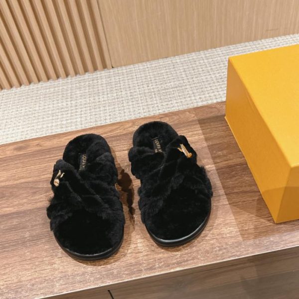 repliche,replica,perfette,siti di,affidabili,migliori siti,dove comprare,1:1,scarpe da ginnastica Pantofole LOUIS VUITTON in lana nuova