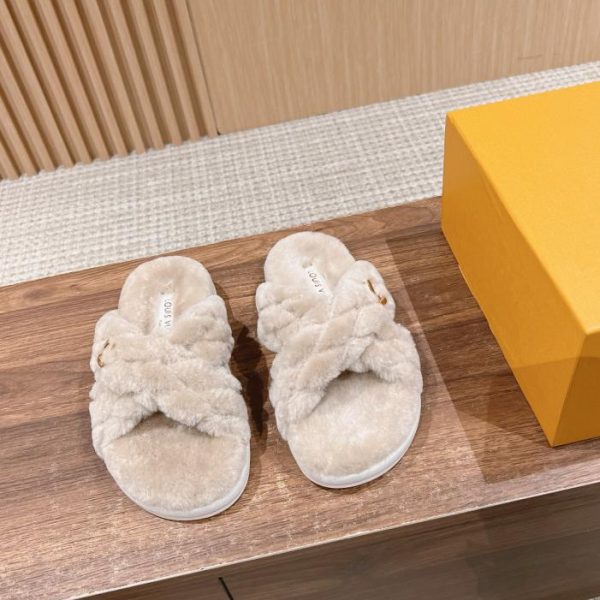 repliche,replica,perfette,siti di,affidabili,migliori siti,dove comprare,1:1,scarpe da ginnastica Pantofole LOUIS VUITTON in lana nuova