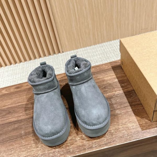 repliche,replica,perfette,siti di,affidabili,migliori siti,dove comprare,1:1,scarpe da ginnastica Stivali da neve Ugg suole spesse: