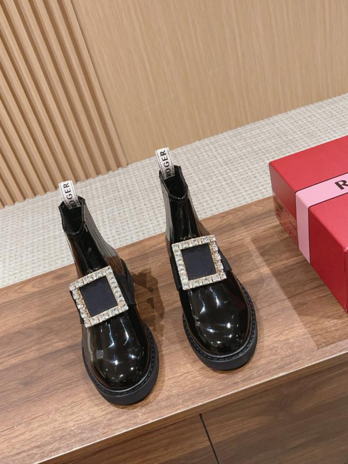 repliche,replica,perfette,siti di,affidabili,migliori siti,dove comprare,1:1,scarpe da ginnastica Stivaletti classici Roger Vivier repliche,replica,perfette,siti di,affidabili,migliori siti,dove comprare,1:1,scarpe da ginnastica Stivaletti classici Roger Vivier