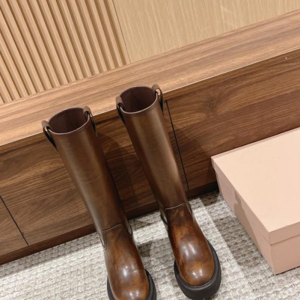 repliche,replica,perfette,siti di,affidabili,migliori siti,dove comprare,1:1,scarpe da ginnastica Stivali MiuMiu con punta tonda e suola spessa