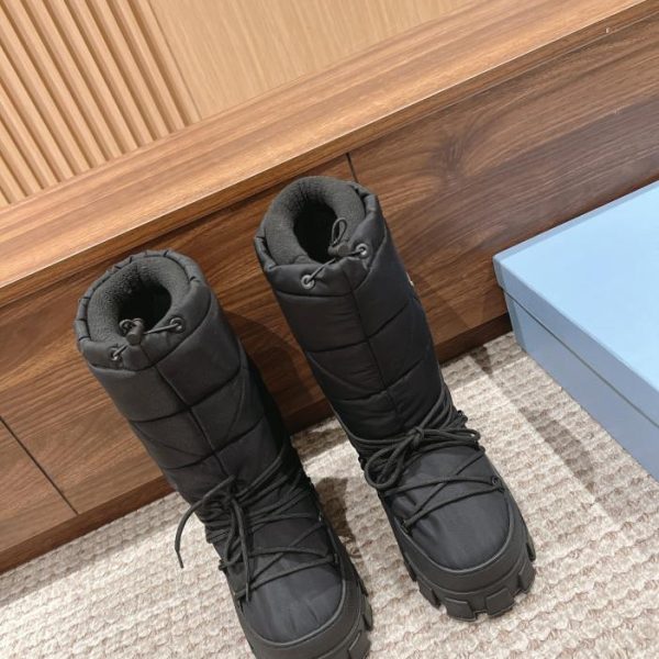 repliche,replica,perfette,siti di,affidabili,migliori siti,dove comprare,1:1,scarpe da ginnastica Doposci da donna Prada in piuma