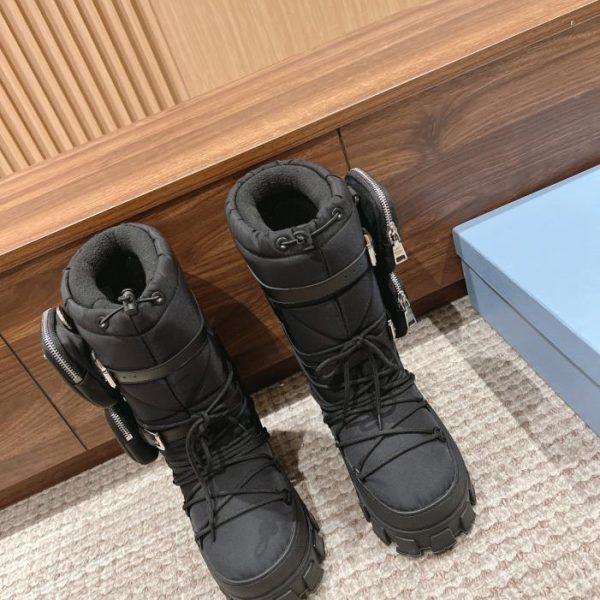 repliche,replica,perfette,siti di,affidabili,migliori siti,dove comprare,1:1,scarpe da ginnastica Doposci da donna Prada in piuma