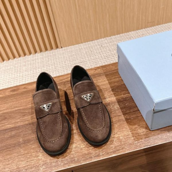 repliche,replica,perfette,siti di,affidabili,migliori siti,dove comprare,1:1,scarpe da ginnastica mocassini Prada)