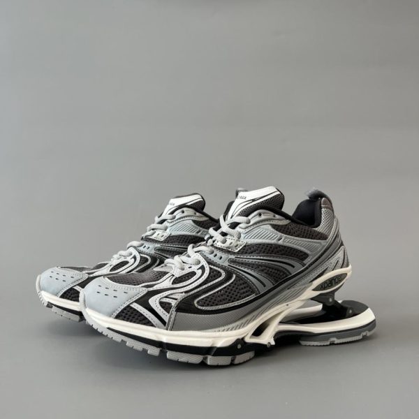 Scarpe da ginnastica Balenciaga X-Pander grigie