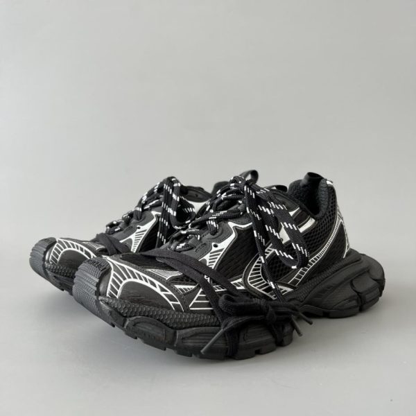 repliche,replica,perfette,siti di,affidabili,migliori siti,dove comprare,1:1,scarpe da ginnastica Scarpe da papà Balenciaga bianche e nere