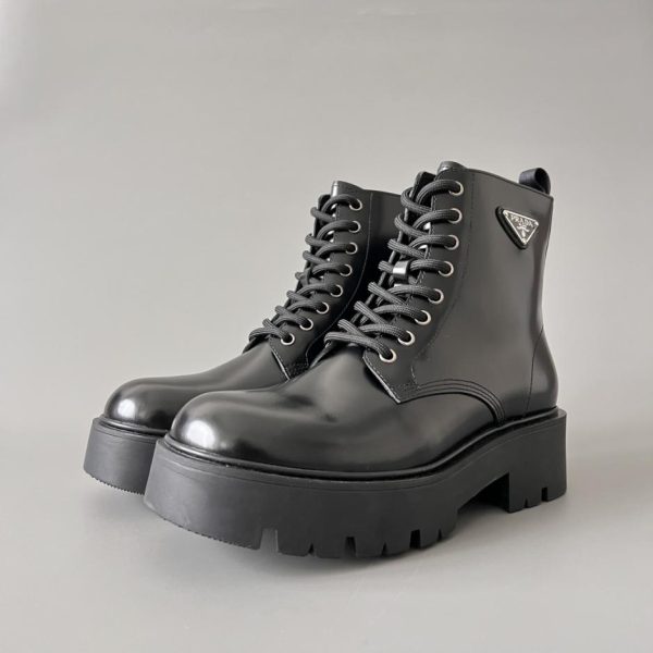 repliche,replica,perfette,siti di,affidabili,migliori siti,dove comprare,1:1,scarpe da ginnastica Stivaletti PRADA neri