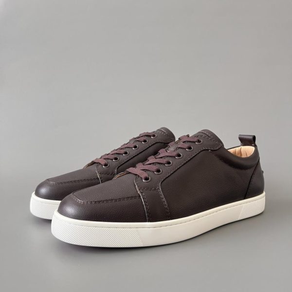 repliche,replica,perfette,siti di,affidabili,migliori siti,dove comprare,1:1,scarpe da ginnastica Christian Louboutin Louis Junior Spikes sneakers basse di colore marrone
