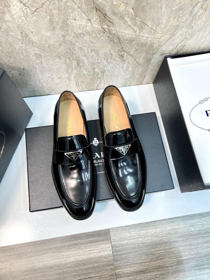 repliche,replica,perfette,siti di,affidabili,migliori siti,dove comprare,1:1,scarpe da ginnastica Prada scarpe casual in pelle da uomo di fascia alta repliche,replica,perfette,siti di,affidabili,migliori siti,dove comprare,1:1,scarpe da ginnastica Prada scarpe casual in pelle da uomo di fascia alta