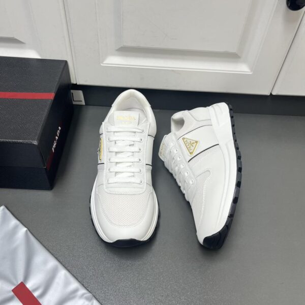 Prada nuove scarpe sportive e casual da uomo