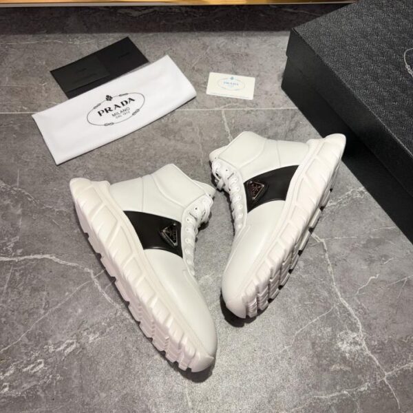 Scarpe da ginnastica alte Prada