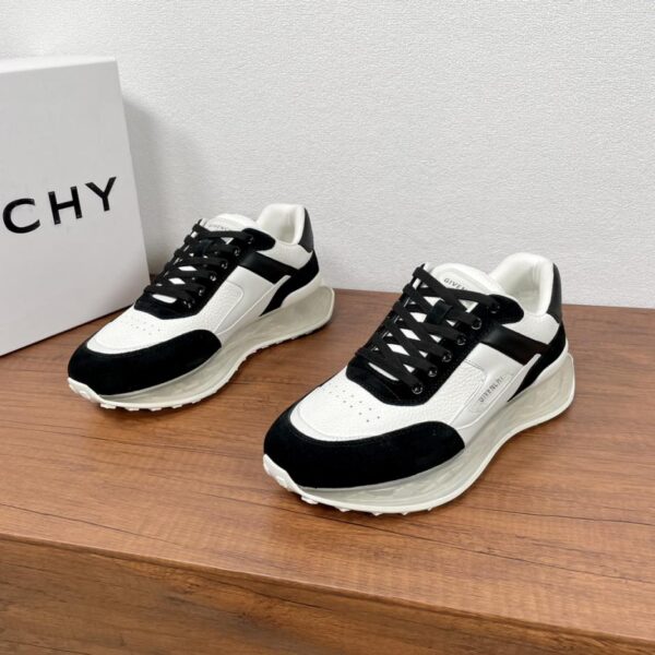 Le nuove scarpe da uomo di Givenchy, sneakers con cuscino d'aria e suola spessa