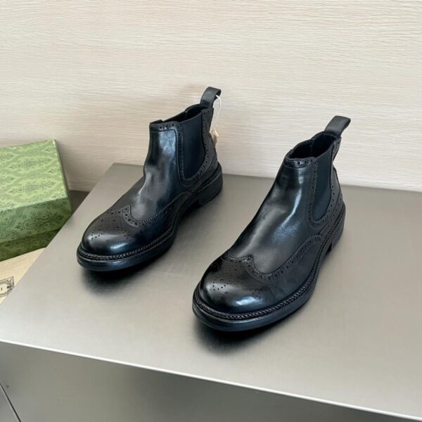 GUCCI nuovi stivali in pelle da uomo