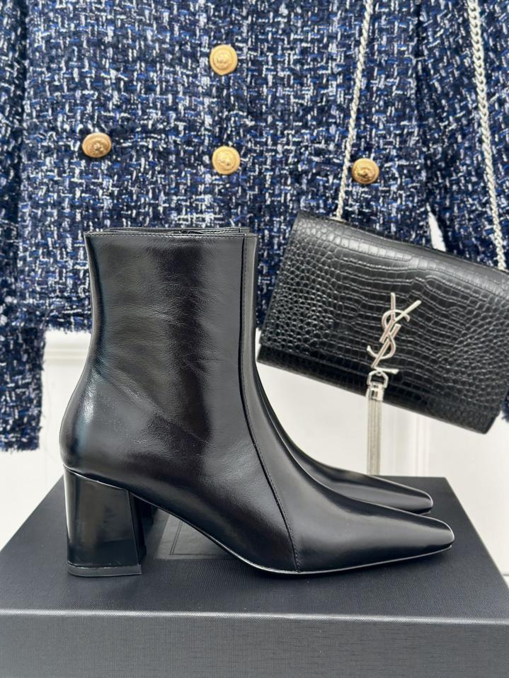 repliche,replica,perfette,siti di,affidabili,migliori siti,dove comprare,1:1,scarpe da ginnastica Stivali a punta con tacco grosso di Saint Laurent repliche,replica,perfette,siti di,affidabili,migliori siti,dove comprare,1:1,scarpe da ginnastica Stivali a punta con tacco grosso di Saint Laurent