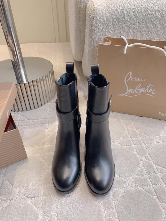 repliche,replica,perfette,siti di,affidabili,migliori siti,dove comprare,1:1,scarpe da ginnastica Christian Loubouti nuovi stivali corti con tacco alto e tacco spesso repliche,replica,perfette,siti di,affidabili,migliori siti,dove comprare,1:1,scarpe da ginnastica Christian Loubouti nuovi stivali corti con tacco alto e tacco spesso