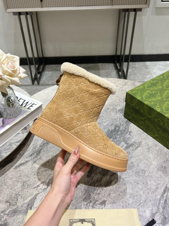repliche,replica,perfette,siti di,affidabili,migliori siti,dove comprare,1:1,scarpe da ginnastica Stivali da neve tutto in uno GUCCI in montone repliche,replica,perfette,siti di,affidabili,migliori siti,dove comprare,1:1,scarpe da ginnastica Stivali da neve tutto in uno GUCCI in montone