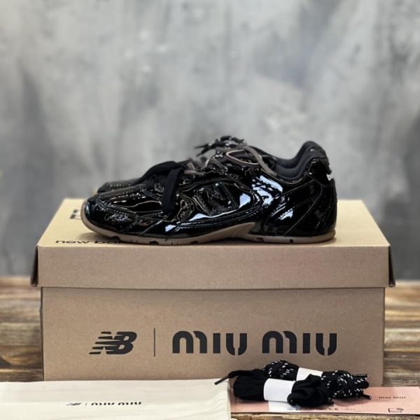 repliche,replica,perfette,siti di,affidabili,migliori siti,dove comprare,1:1,scarpe da ginnastica [Versione top] Sneakers MiuMiu x New Balance 530 joint