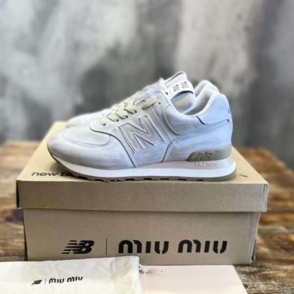 [Versione top] Sneakers Miumiu x New Balance 574 joint NB