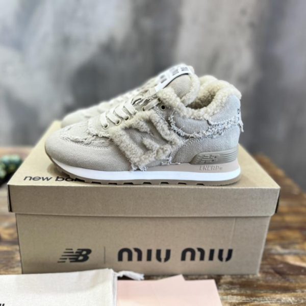 [Versione top] Sneakers Miumiu x New Balance 574 joint NB