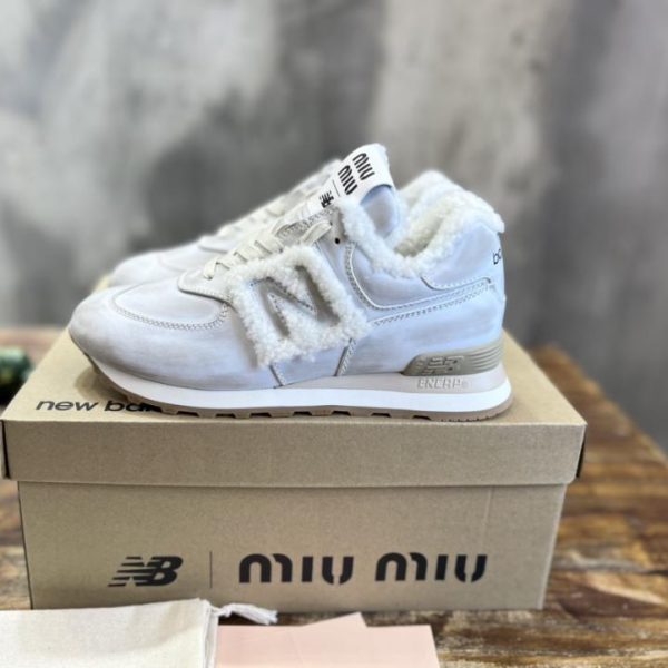 [Versione top] Sneakers Miumiu x New Balance 574 joint NB