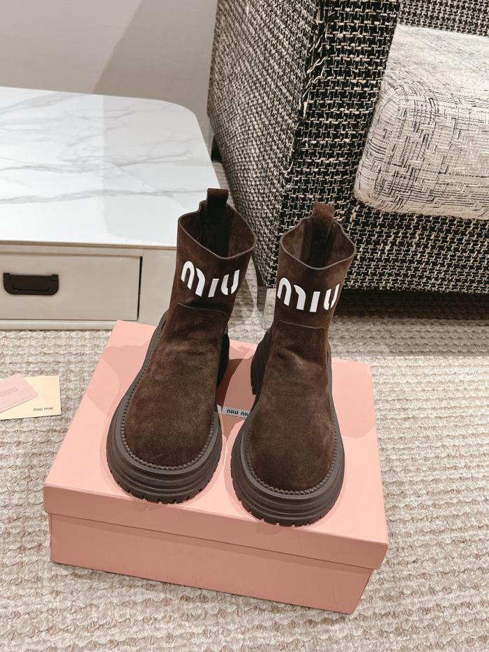 repliche,replica,perfette,siti di,affidabili,migliori siti,dove comprare,1:1,scarpe da ginnastica Miu Miu nuovi stivali casual autunnali e invernali repliche,replica,perfette,siti di,affidabili,migliori siti,dove comprare,1:1,scarpe da ginnastica Miu Miu nuovi stivali casual autunnali e invernali