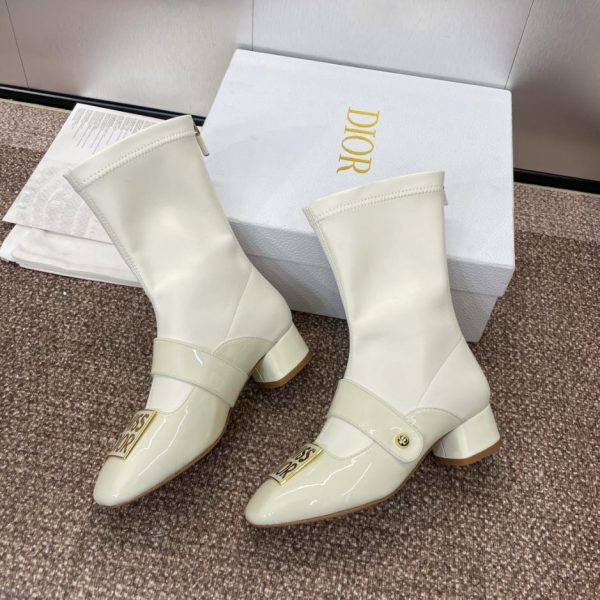 repliche,replica,perfette,siti di,affidabili,migliori siti,dove comprare,1:1,scarpe da ginnastica I nuovi stivali da cavaliere alti in stile punk Belle-D di Dior da donna