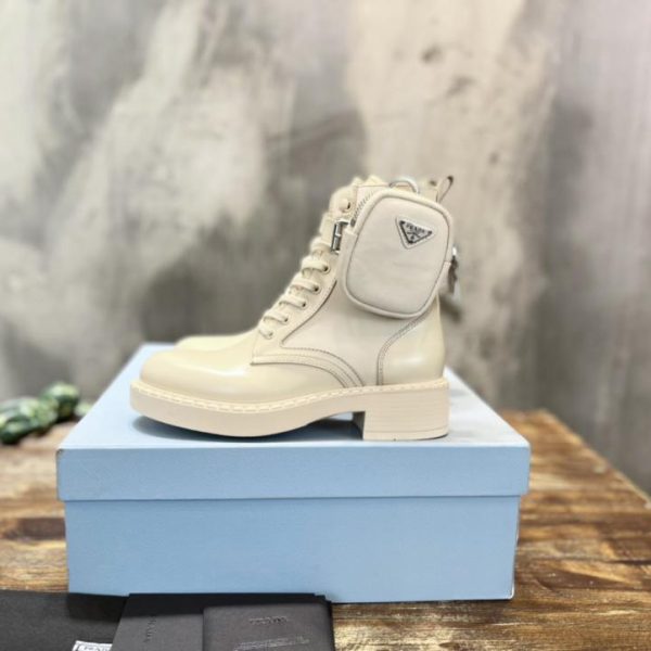 repliche,replica,perfette,siti di,affidabili,migliori siti,dove comprare,1:1,scarpe da ginnastica [Versione Top] Prada New Bag Retro Stivali corti in pelle