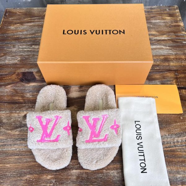 repliche,replica,perfette,siti di,affidabili,migliori siti,dove comprare,1:1,scarpe da ginnastica [Versione top] Pantofole in lana nuova Louis Vuitton