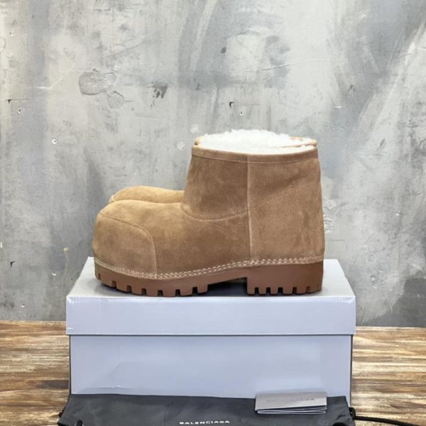 repliche,replica,perfette,siti di,affidabili,migliori siti,dove comprare,1:1,scarpe da ginnastica [Versione top] Balenciaga serie sci 2024 ultimo modello di abbigliamento da sci per coppie