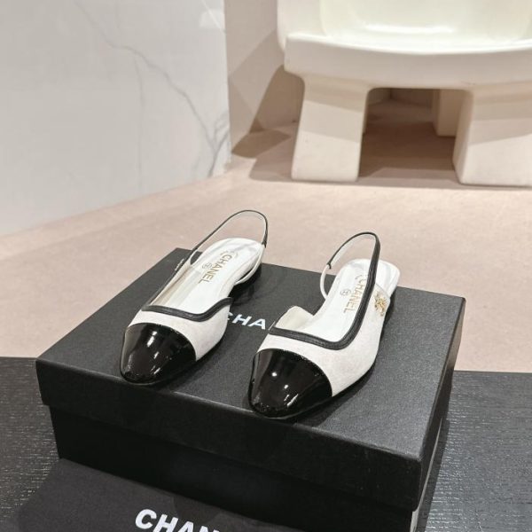 Sandali Chanel in lana di alta qualità