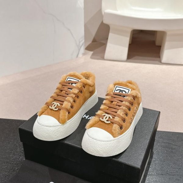 repliche,replica,perfette,siti di,affidabili,migliori siti,dove comprare,1:1,scarpe da ginnastica Sandali Chanel in lana di alta qualità