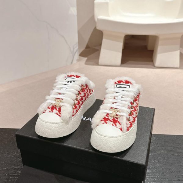 repliche,replica,perfette,siti di,affidabili,migliori siti,dove comprare,1:1,scarpe da ginnastica Sandali Chanel in lana di alta qualità
