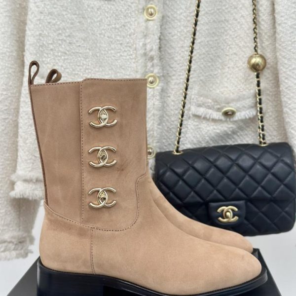 repliche,replica,perfette,siti di,affidabili,migliori siti,dove comprare,1:1,scarpe da ginnastica CHANE classici stivali con tacco spesso doppia C autunno e inverno