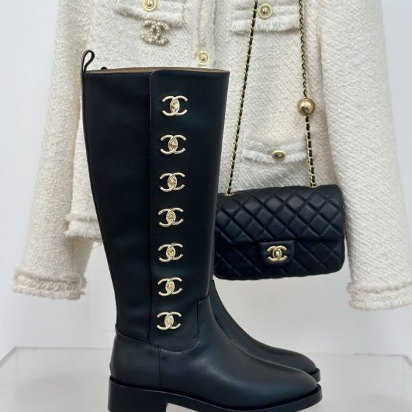 repliche,replica,perfette,siti di,affidabili,migliori siti,dove comprare,1:1,scarpe da ginnastica CHANE classici stivali con tacco spesso doppia C autunno e inverno