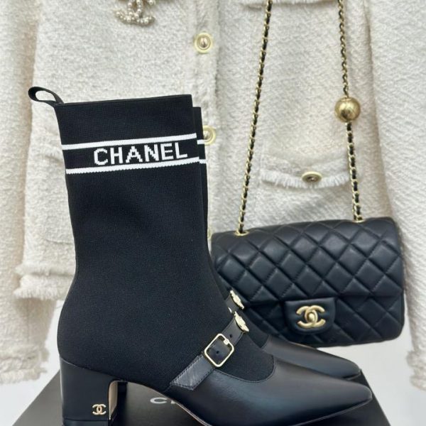 repliche,replica,perfette,siti di,affidabili,migliori siti,dove comprare,1:1,scarpe da ginnastica CHANE autunno e inverno nuovi stivali con calzini con tacco spesso a punta doppia C in metallo