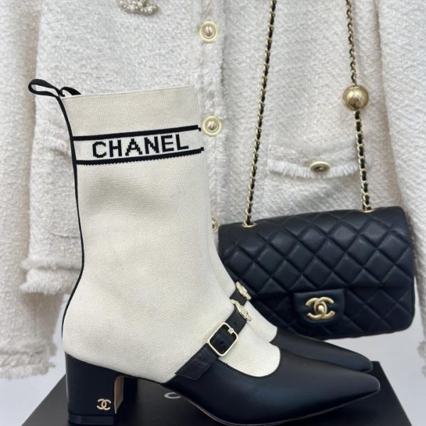repliche,replica,perfette,siti di,affidabili,migliori siti,dove comprare,1:1,scarpe da ginnastica CHANE autunno e inverno nuovi stivali con calzini con tacco spesso a punta doppia C in metallo