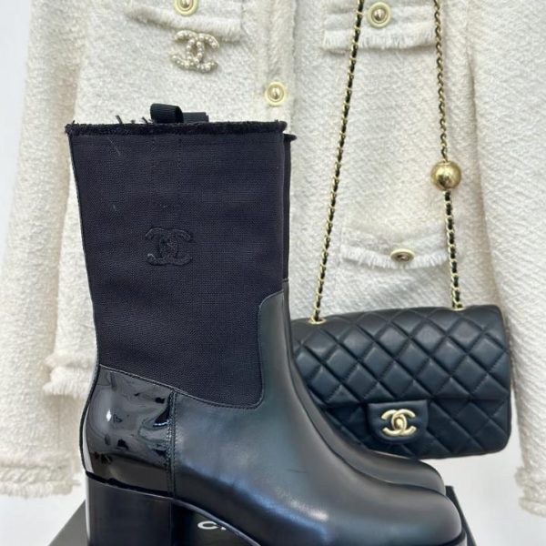 repliche,replica,perfette,siti di,affidabili,migliori siti,dove comprare,1:1,scarpe da ginnastica CHANE classici stivali corti con tacco spesso doppia C autunno e inverno