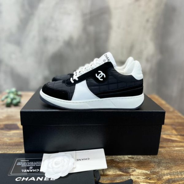 repliche,replica,perfette,siti di,affidabili,migliori siti,dove comprare,1:1,scarpe da ginnastica [Versione top] Le nuove sneakers casual di Chanel con ricamo elettrico in maglia