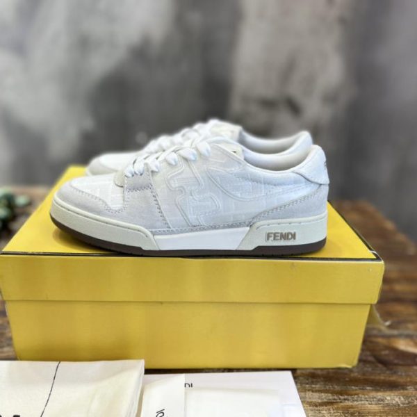 repliche,replica,perfette,siti di,affidabili,migliori siti,dove comprare,1:1,scarpe da ginnastica [Versione top] Fendi nuove sneakers casual, stile coppia