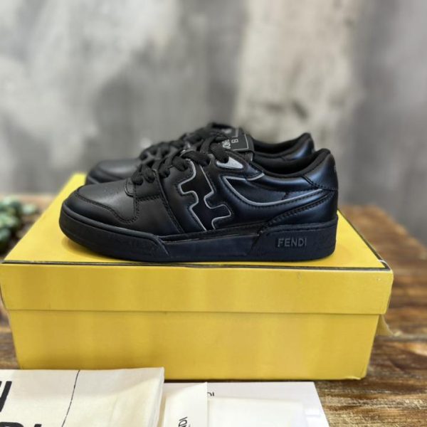 repliche,replica,perfette,siti di,affidabili,migliori siti,dove comprare,1:1,scarpe da ginnastica [Versione top] Fendi nuove sneakers casual, stile coppia