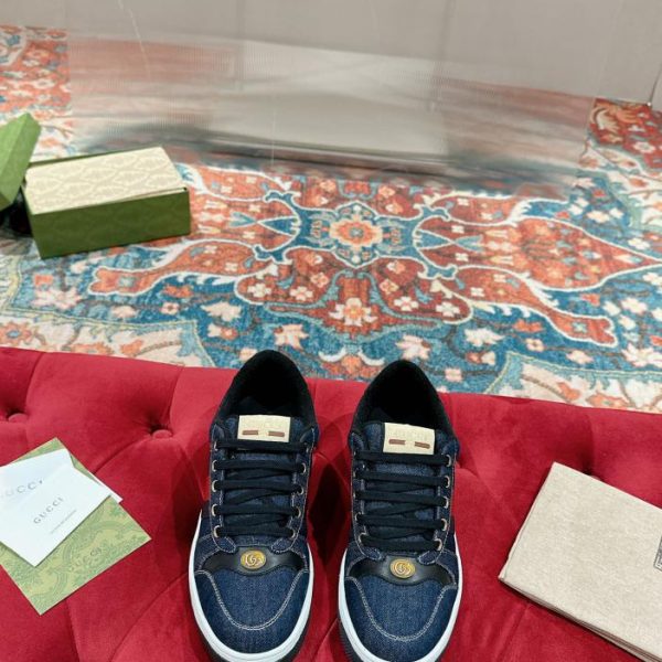 Scarpe Gucci serie GG