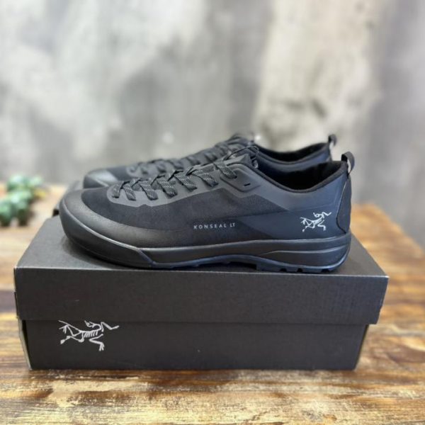 repliche,replica,perfette,siti di,affidabili,migliori siti,dove comprare,1:1,scarpe da ginnastica [Versione top] Scarpe da trekking sportive casual da uomo Arcteryx KonsealLT