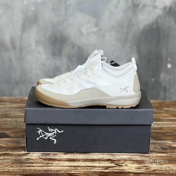 repliche,replica,perfette,siti di,affidabili,migliori siti,dove comprare,1:1,scarpe da ginnastica [Versione top] Scarpe da trekking sportive casual da uomo Arcteryx KonsealLT