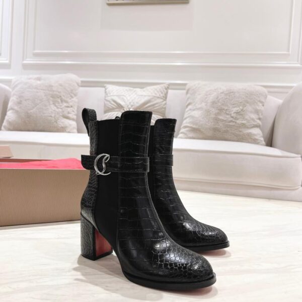 repliche,replica,perfette,siti di,affidabili,migliori siti,dove comprare,1:1,scarpe da ginnastica Versione top scatola originale Christian Louboutin nuovi stivali con tacco spesso e suola spessa