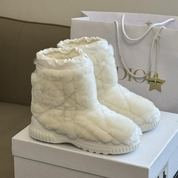 repliche,replica,perfette,siti di,affidabili,migliori siti,dove comprare,1:1,scarpe da ginnastica Nuovi stivali da neve Diorfw autunnali e invernali di alta qualit脿