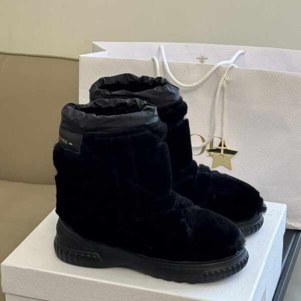 repliche,replica,perfette,siti di,affidabili,migliori siti,dove comprare,1:1,scarpe da ginnastica Nuovi stivali da neve Diorfw autunnali e invernali di alta qualit脿